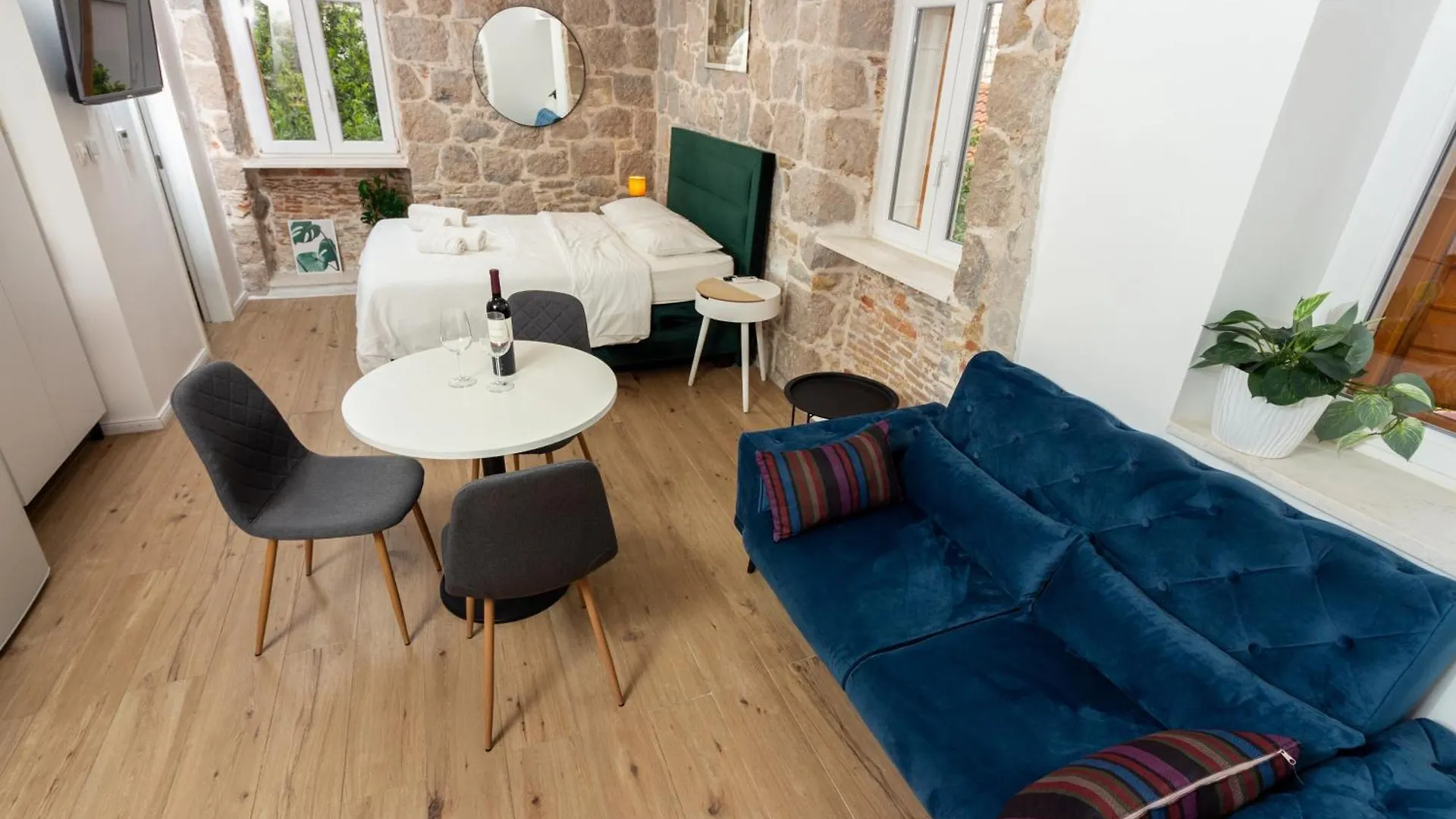 Maki Stone House - Parking On Request ! Apartment Split 0*,